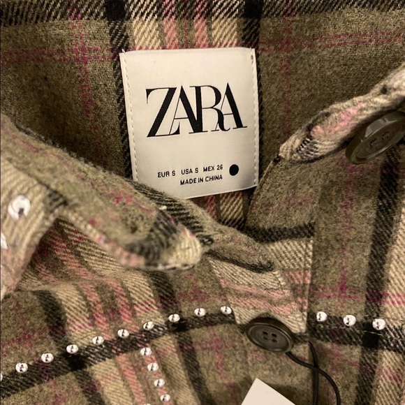 Brand new Zara shacket with tags! Super cute color with some pretty details. - Picture 2 of 3